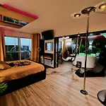 Διαμέρισμα La Loveroom Bdsm De 