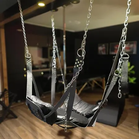 Appartement La Loveroom Bdsm De 