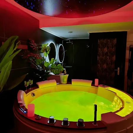 Appartamento La Loveroom Bdsm De La Luxe Des Désirs *