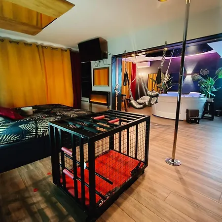 La Loveroom Bdsm De 